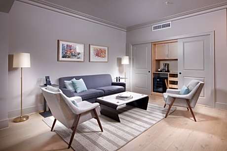 Junior Suite with Balcony