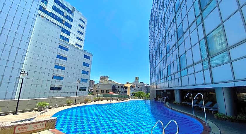 Evergreen Plaza Hotel