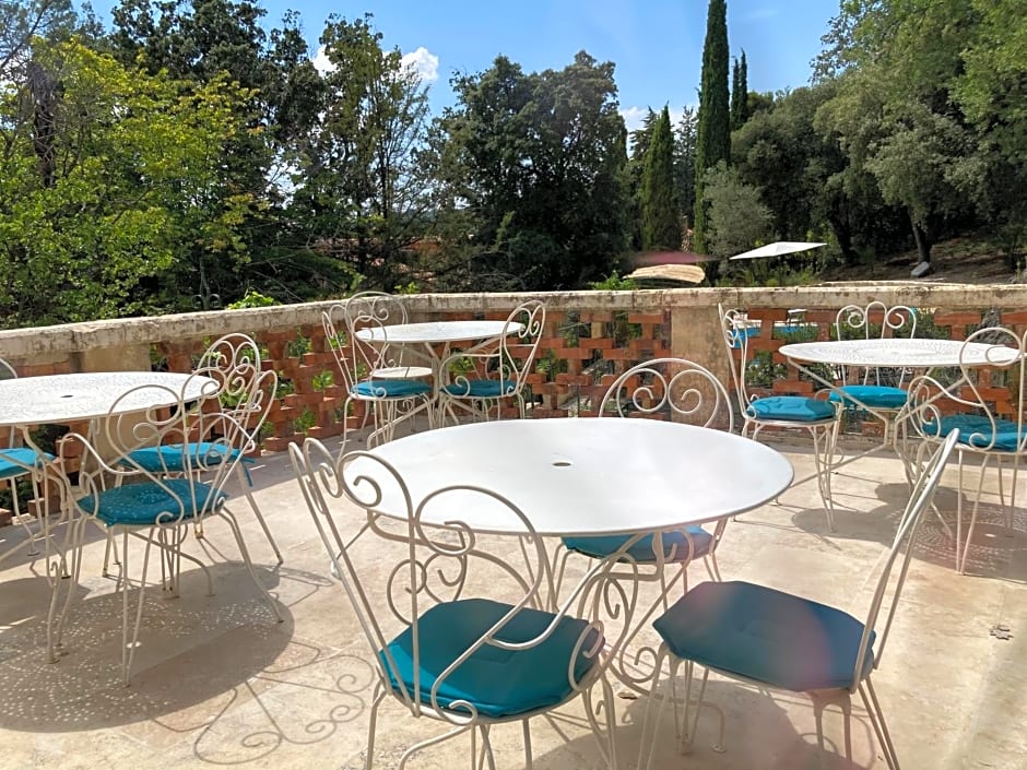 La Viste - SPA-JACUZZI - MASSAGE- SAUNA - 4 SAISONS - Piscine Chauffée Toute l'année - Heated POOL - 800m City Centre