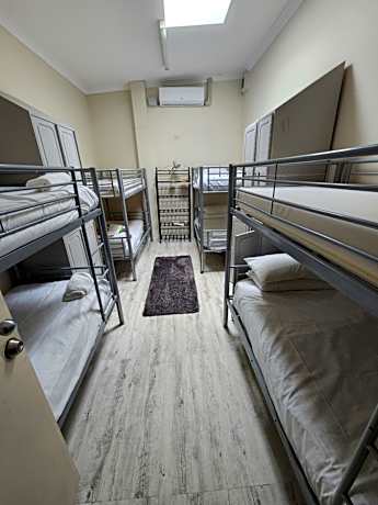 Bunk Bed in Mixed Dormitory Room