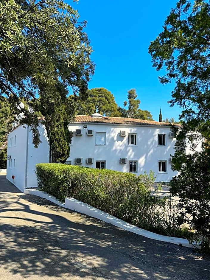 Hôtel du Rocher