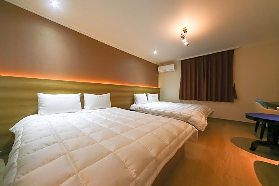 Gyeongju bulgooksa W Drive-in Motel