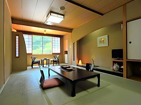 Japanese-Style Room