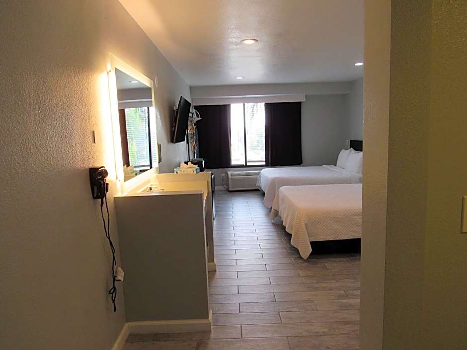 Capri Suites Anaheim