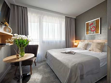 Small Double Room