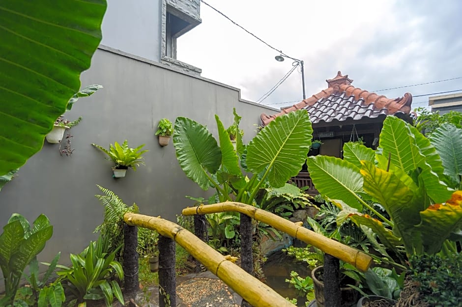 RedDoorz Syariah near RS Advent Bandar Lampung