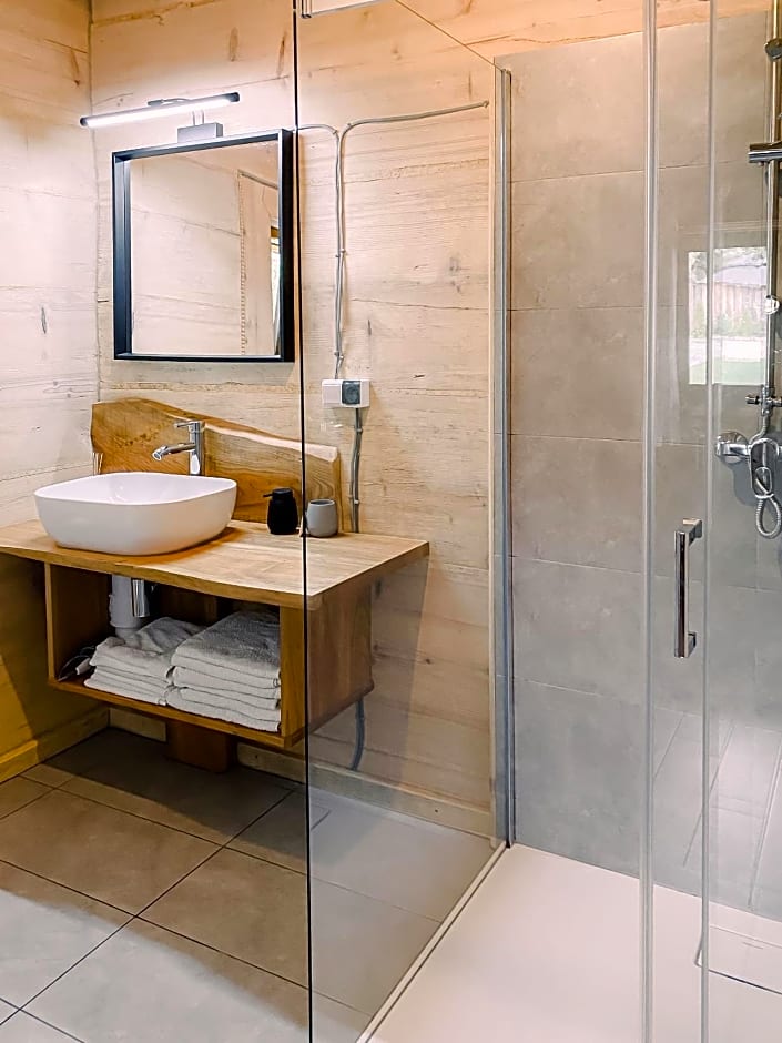 Bieszczadzkie Chatki - Willa Stasia