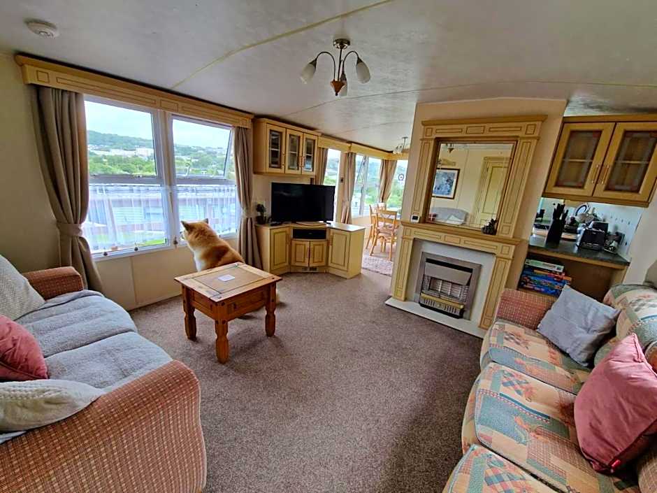 Haven on the Hill 2 Bed Caravan with Town Views of Aberystwyth F7