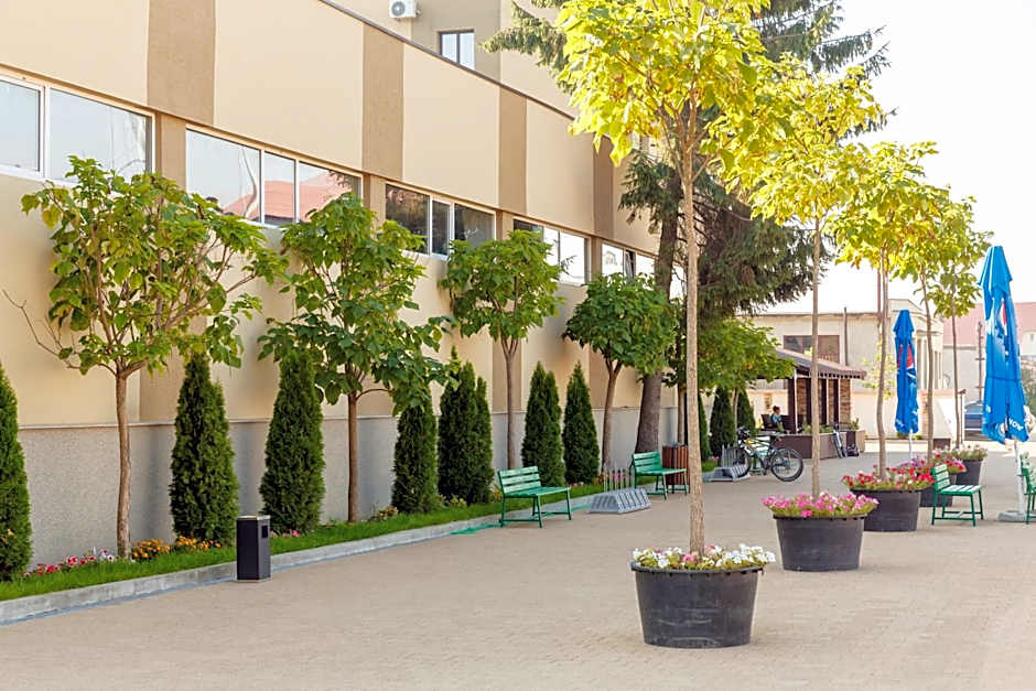 YMY HOTELS Târgu Jiu