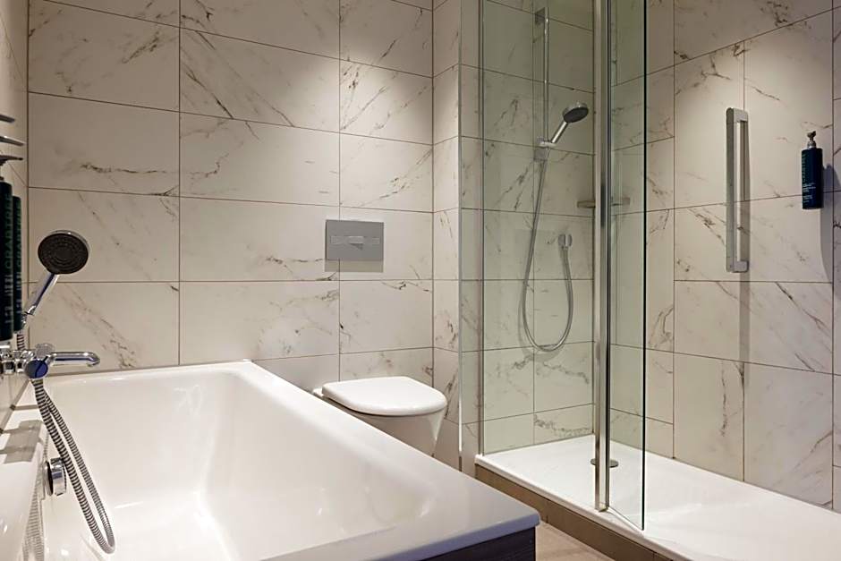 DoubleTree by Hilton Bath