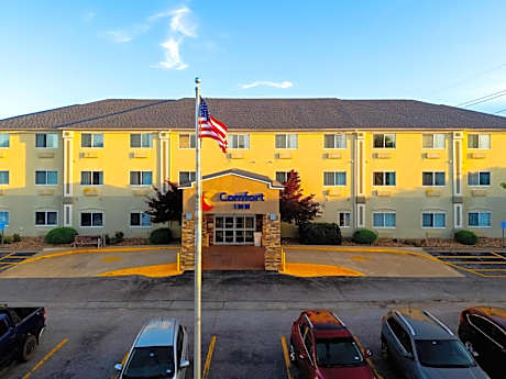 Comfort Inn South Tulsa - Woodland Hills