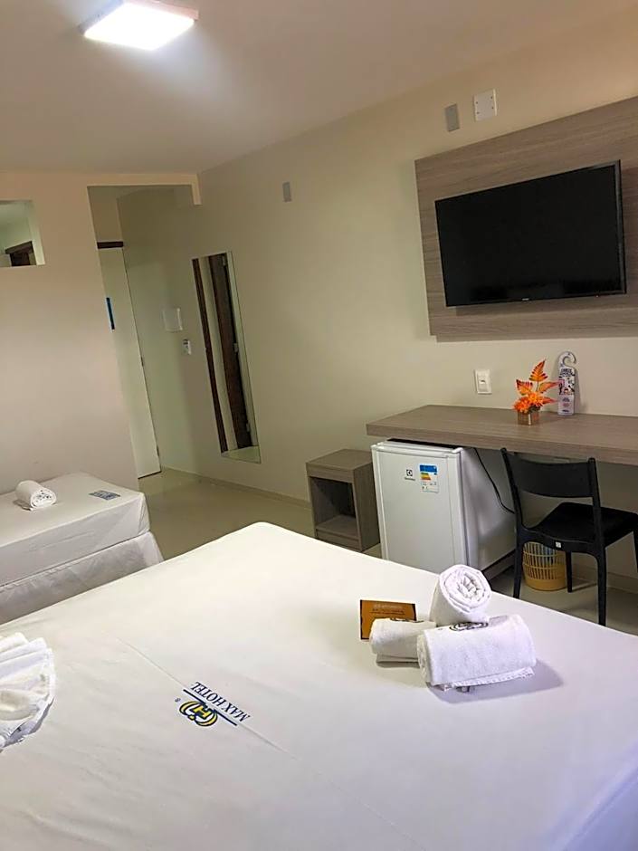 Max Hotel