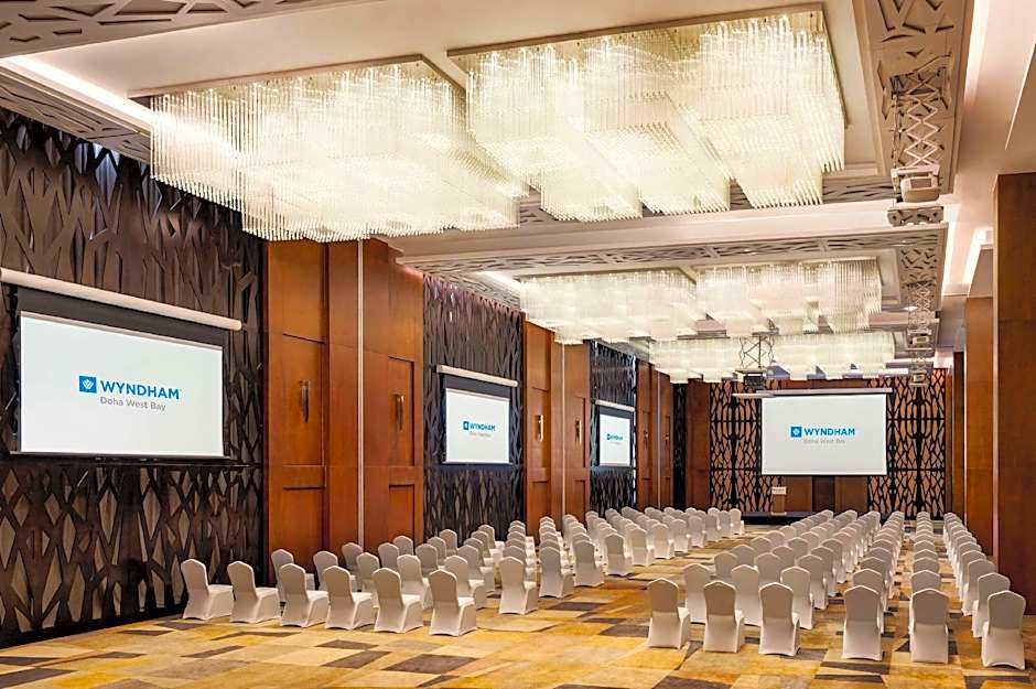 Wyndham Doha West Bay