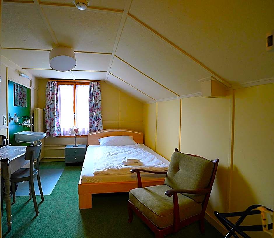 Edelweiss Lodge