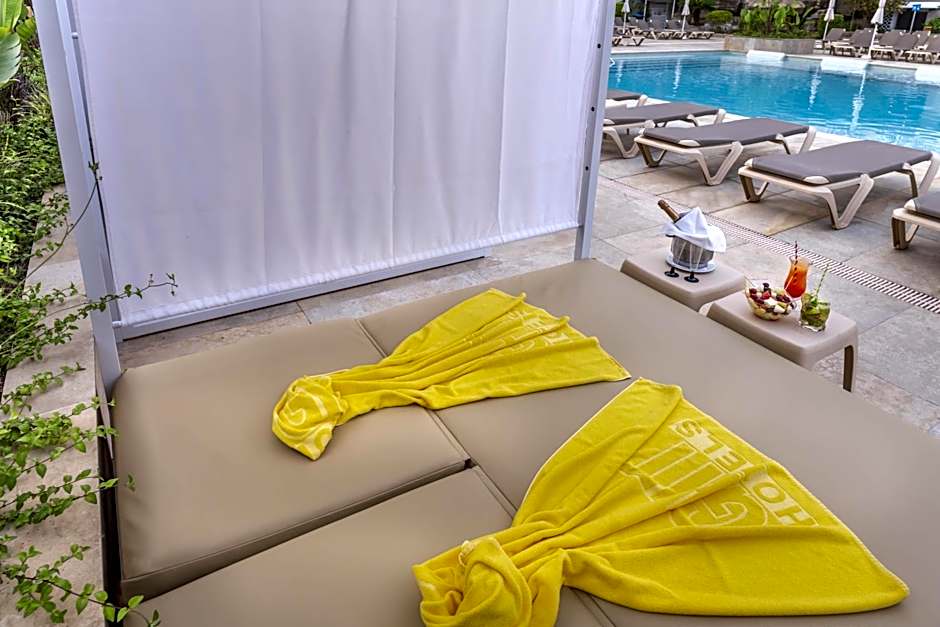 GHT Oasis Park & Spa