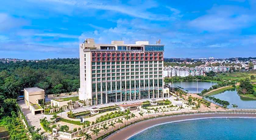 Photo 1 of 50 of Taj Lakefront, Bhopal