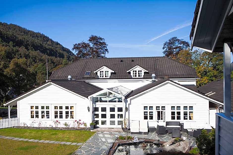 Fjordslottet Hotel