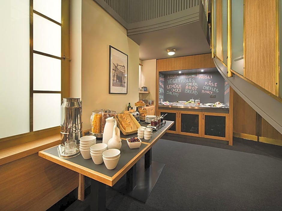 EA Hotel Royal Esprit