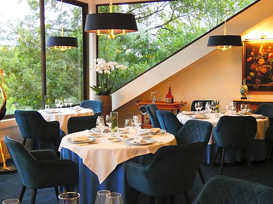 Hostellerie Restaurant Les Gorges de l'Aveyron