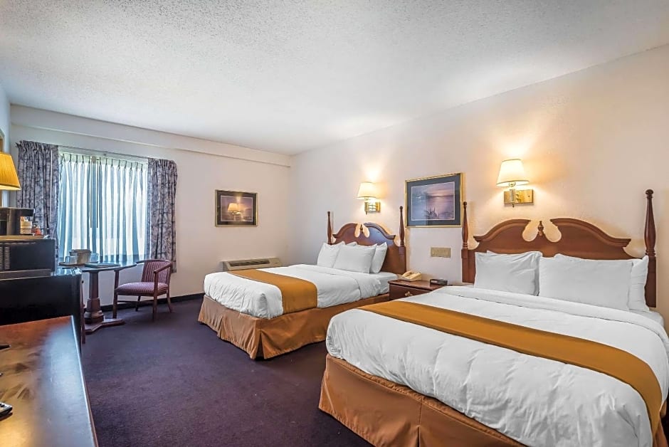 Quality Inn & Suites Albany Airport