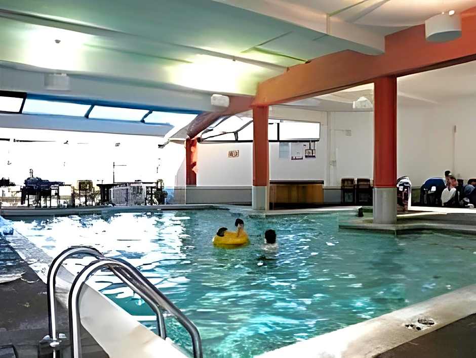 Atlantic Oceanside Hotel & Conference Center