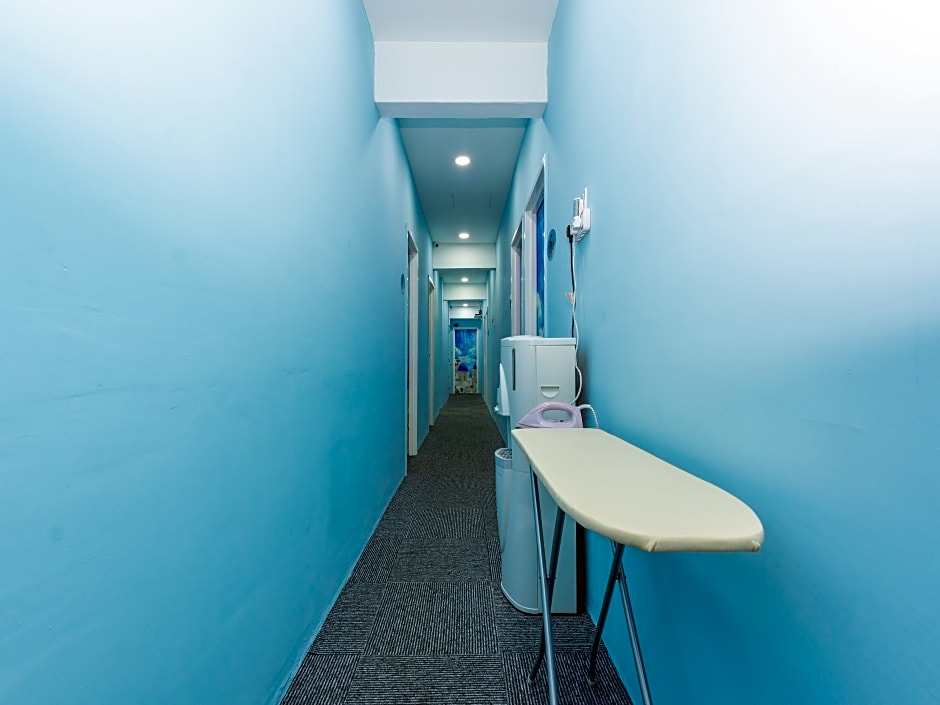 Santorini Hotel Melaka by ZUZU