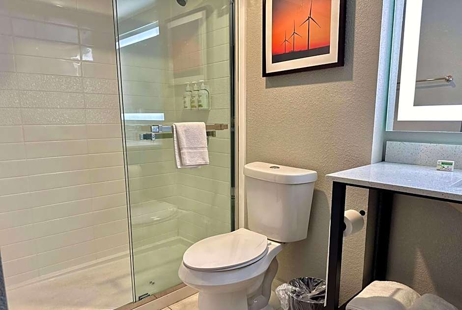 La Quinta Inn & Suites by Wyndham Huntsville Research Park