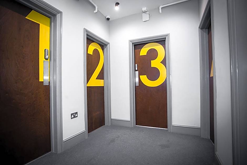 PubLove @ The Crown, Battersea