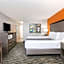 La Quinta Inn & Suites by Wyndham Fredericksburg