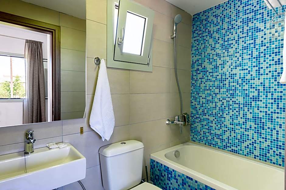 Angela Studios & Apartments