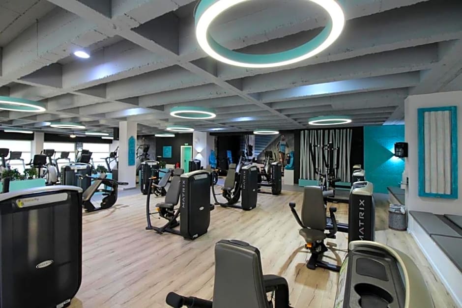 VitaLounge Sports & Spa Hotel