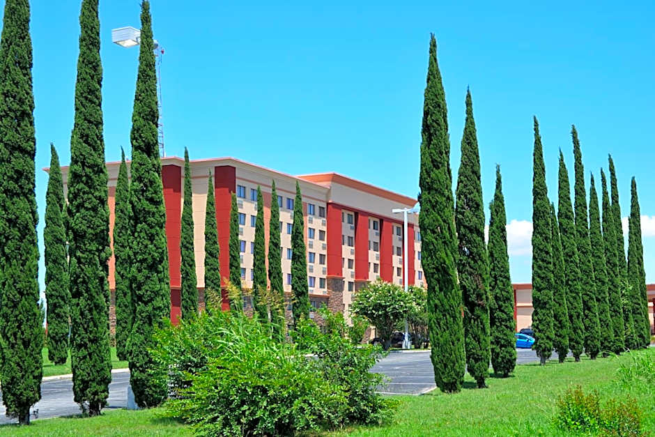 Lux Hotel & Spa, Trademark Collection by Wyndham