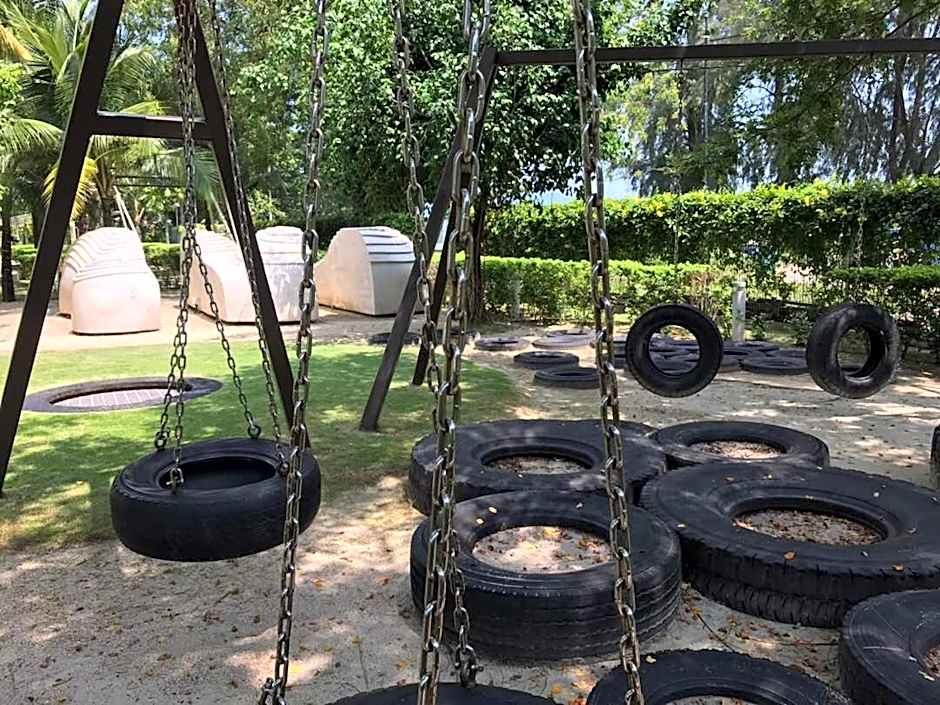 By The Sea Ground Floor with Pool Facing 3A