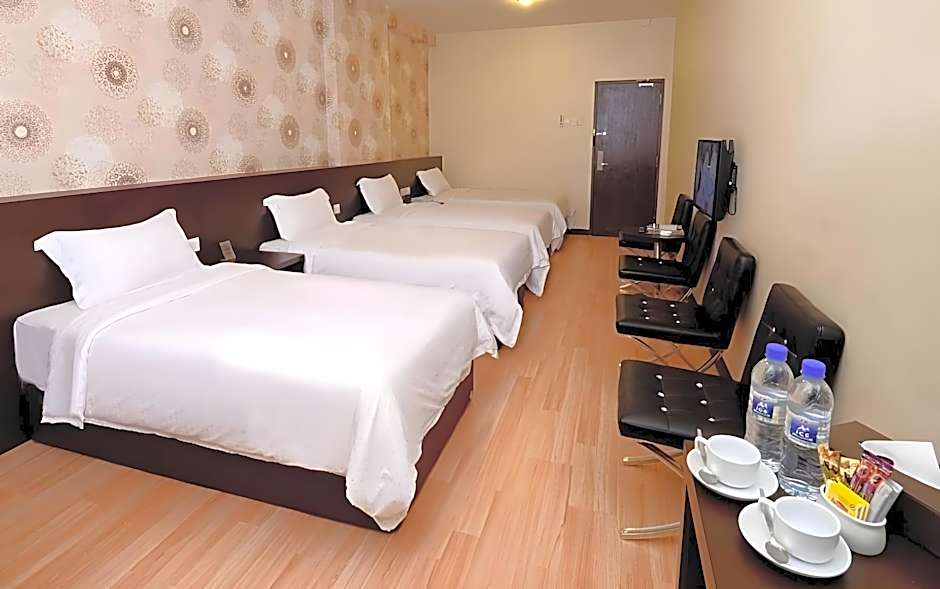 Hotel Tebrau CT