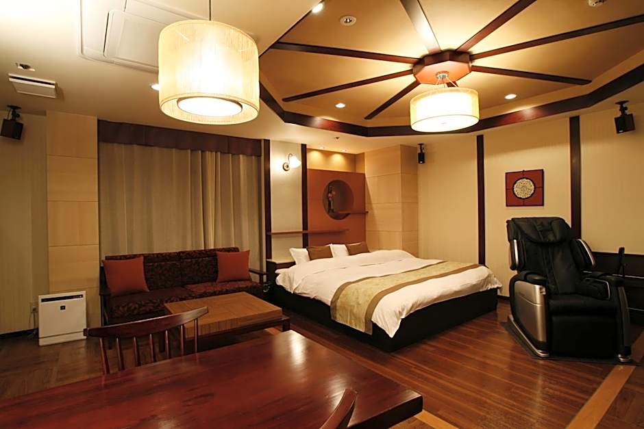 Hotel & Spa Lotus (Adult Only)