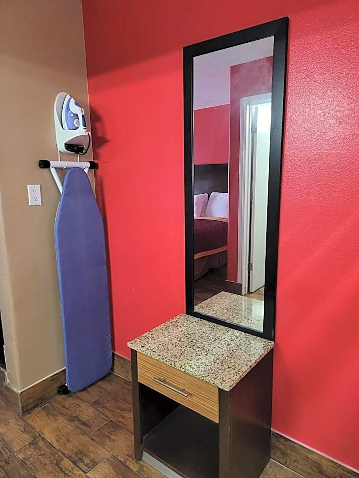 Texas Inn and Suites Raymondville