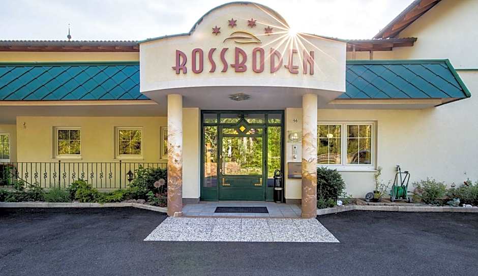 Residence Rossboden mit Hallenbad