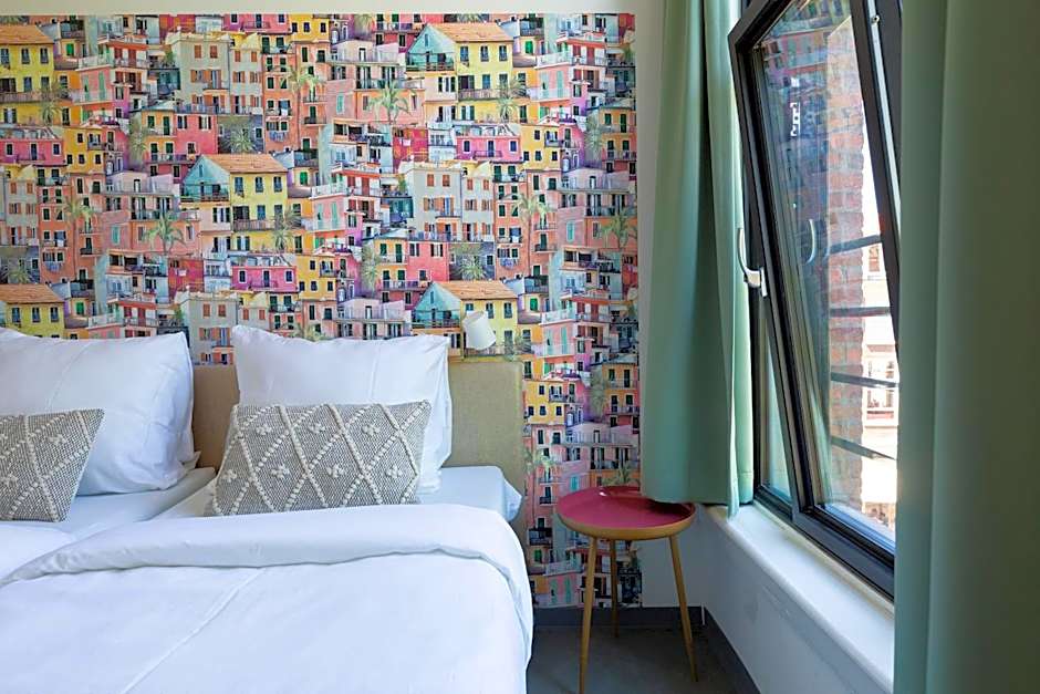 Pink Flamingo Boutique Hostel