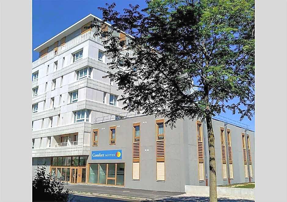 Nehô Suites Porte de Genève - Gare Annemasse