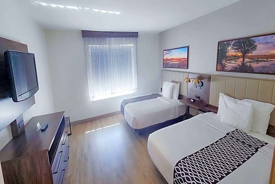 La Quinta Inn & Suites by Wyndham Dallas Mesquite