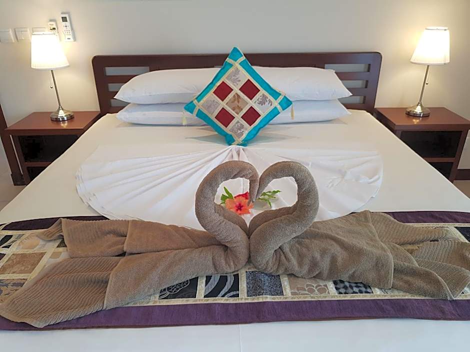 Cote d'Or Footprints