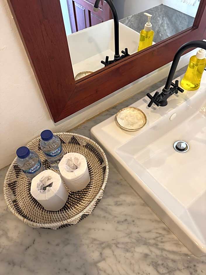 Uluwatu Stay's Deluxe Suite #9