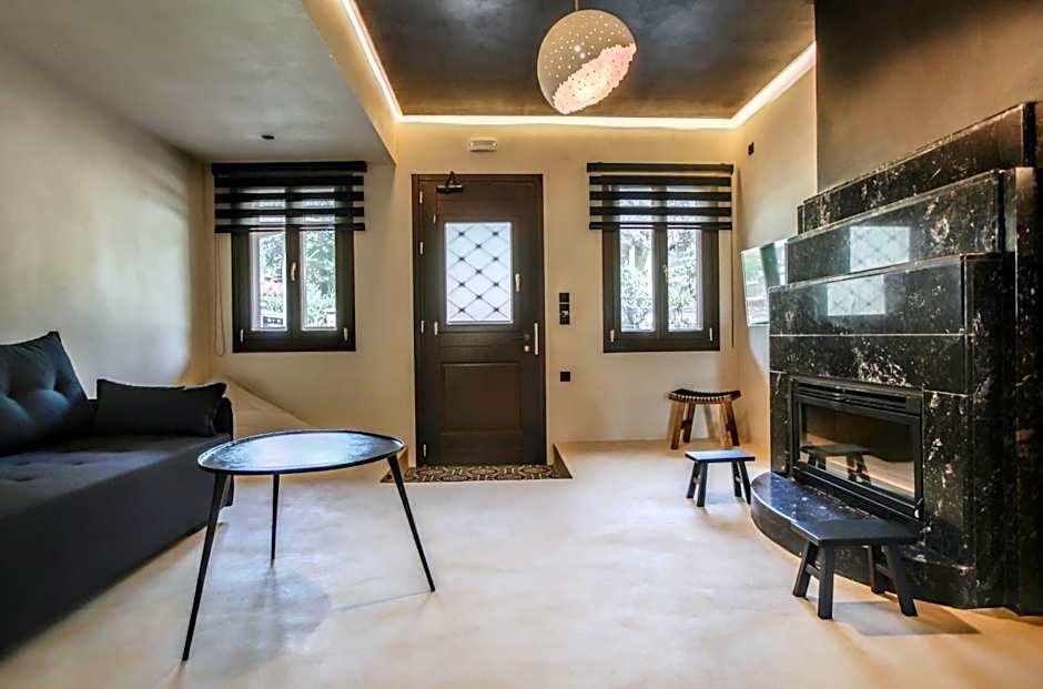 Meteora Heaven and Earth Kastraki premium suites - Adults Friendly