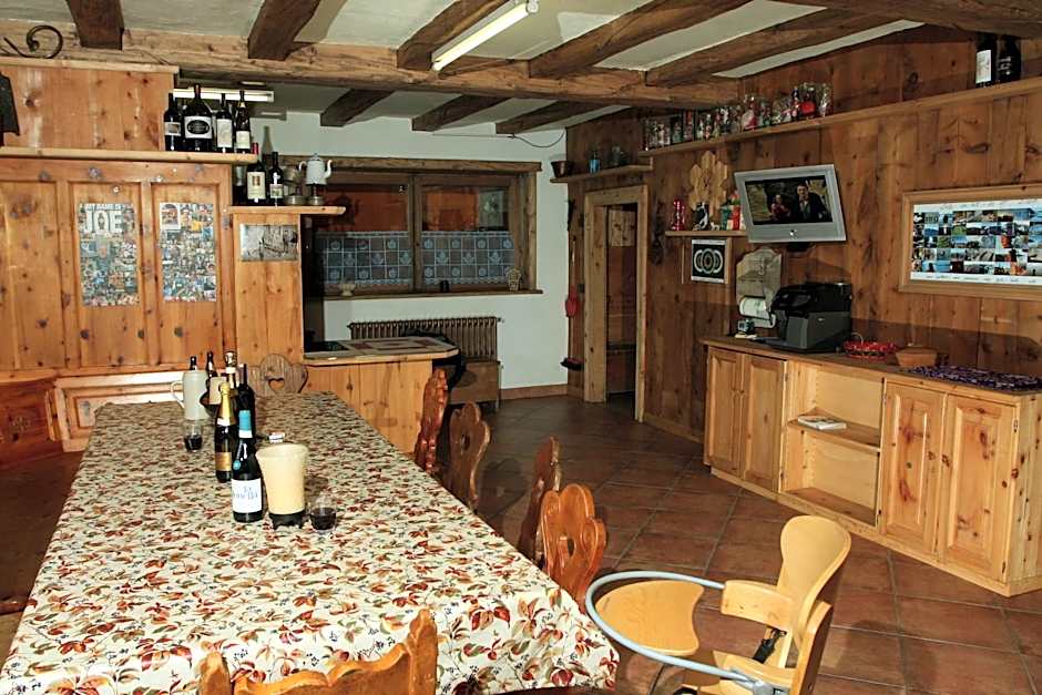 Art Apartments Casa Lapis