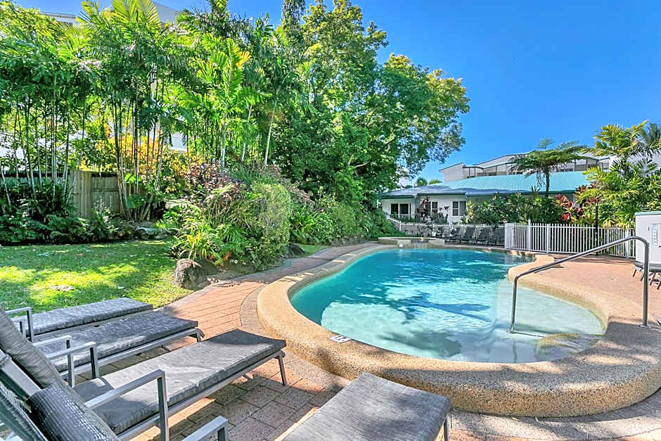 Beachfront Apartments on Trinity Beach