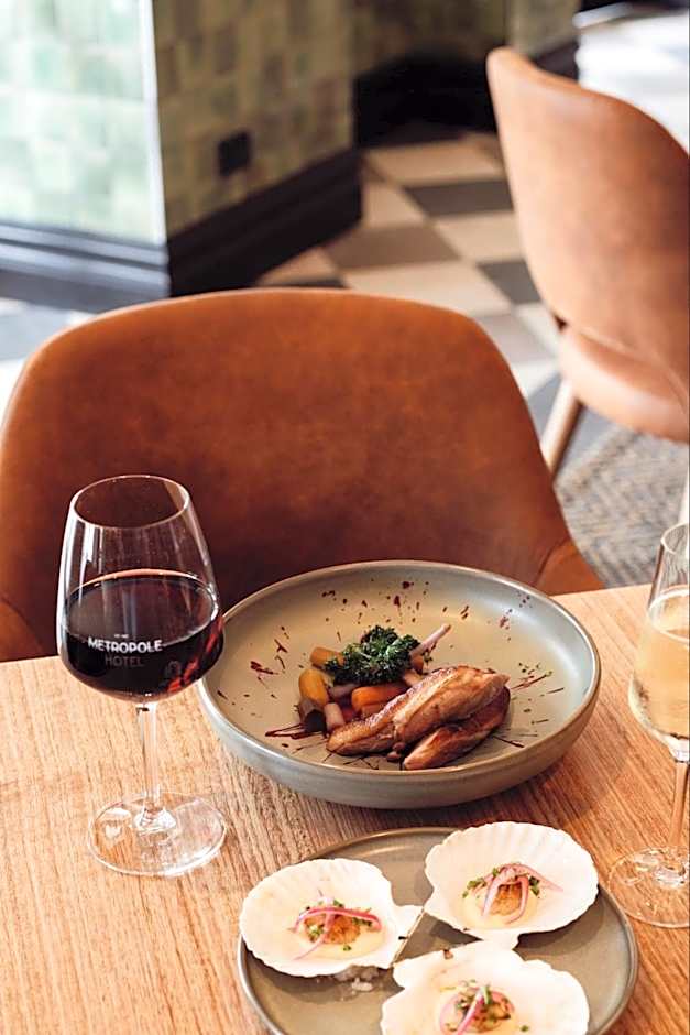 Oaks Townsville Metropole Hotel