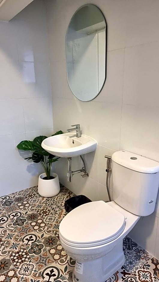 Glur Hostel Pattaya Walking Street