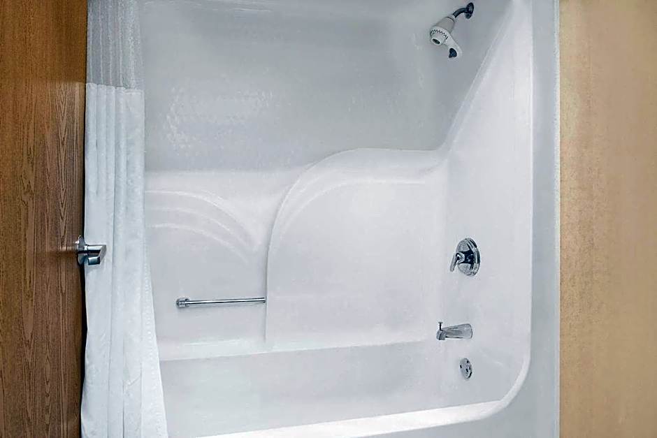 Ramada by Wyndham Hancock Waterfront