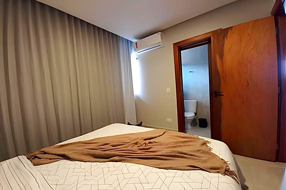 Casa confortável com vista mar e piscina