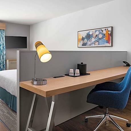 Deluxe King Room - Mobility Access